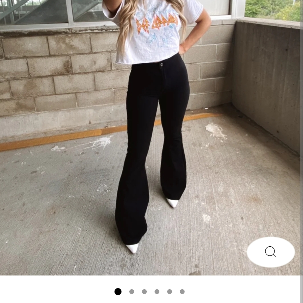 Fiona High Waisted Bell Bottom Flare Jeans - Black
